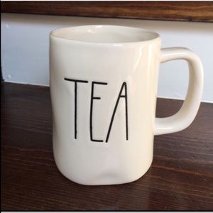 ‼️Rae Dunn "tea" mug‼️
